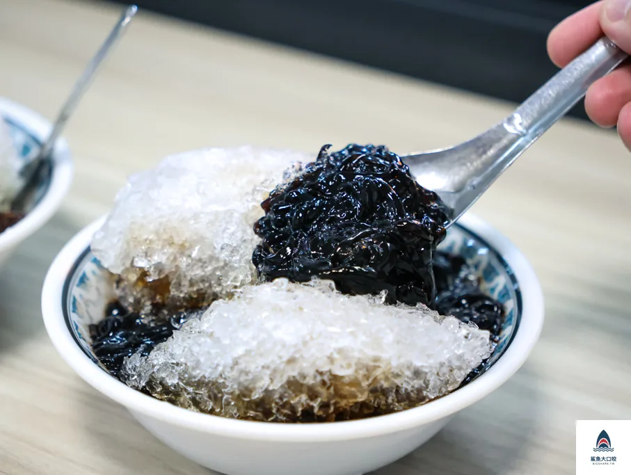 永興街,台中好吃冰品推薦,永興街小吃推薦,永興街美食,台中冰品,台中北區冰品推薦,台中北區美食推薦,昌記米苔米冰,台中冰品甜點,台中好吃剉冰 @鯊魚大口咬 永興街,台中好吃冰品推薦,永興街小吃推薦,永興街美食,台中冰品,台中北區冰品推薦,台中北區美食推薦,昌記米苔米冰,台中冰品甜點,台中好吃剉冰 @鯊魚大口咬