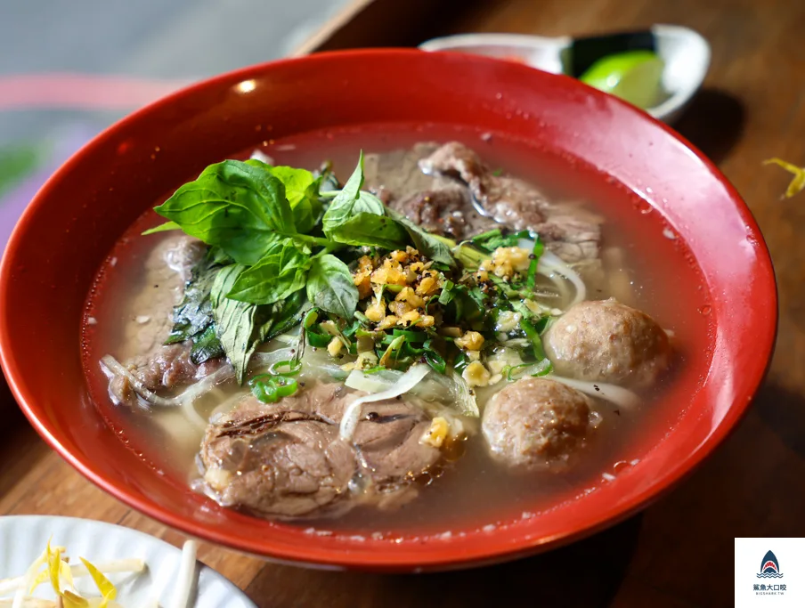 台中西區美食推薦,台中越南料理,審計新村美食推薦,八月寓所,台中八月寓所,八月寓所菜單,八月寓所評價 @鯊魚大口咬