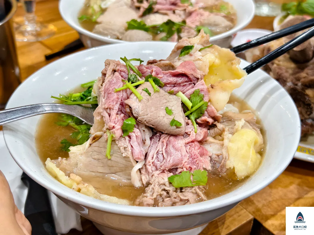 Le Kok,巴黎Le Kok,巴黎越南河粉,巴黎生熟牛肉河粉 @鯊魚大口咬