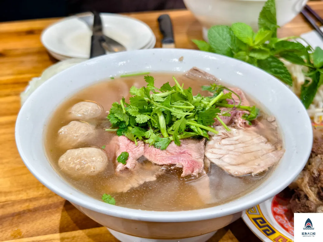 Le Kok,巴黎Le Kok,巴黎越南河粉,巴黎生熟牛肉河粉 @鯊魚大口咬 Le Kok,巴黎Le Kok,巴黎越南河粉,巴黎生熟牛肉河粉 @鯊魚大口咬