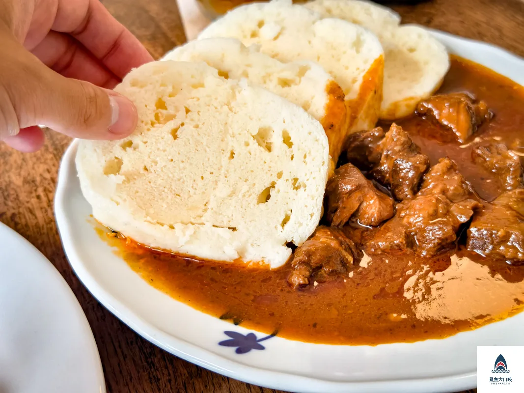 捷克美食,布拉格美食,Lokál U Jiráta,Lokál Dlouhááá @鯊魚大口咬