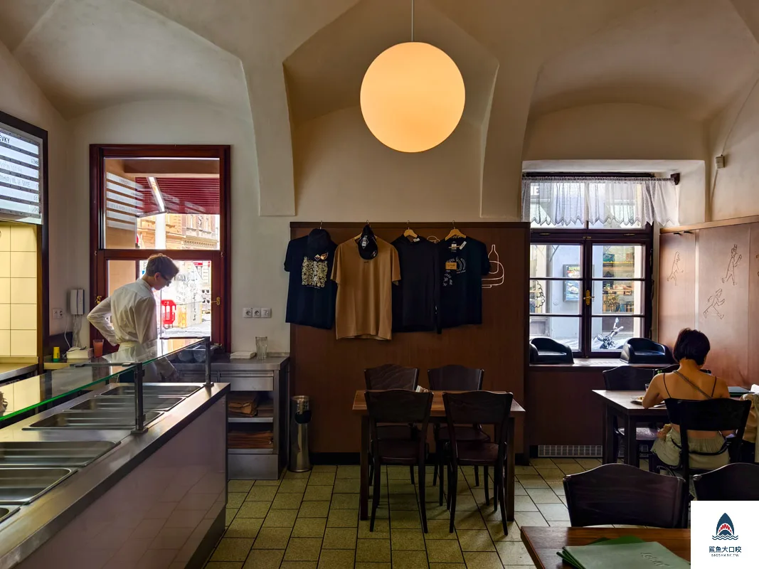 捷克美食,布拉格美食,Lokál U Jiráta,Lokál Dlouhááá @鯊魚大口咬 捷克美食,布拉格美食,Lokál U Jiráta,Lokál Dlouhááá @鯊魚大口咬