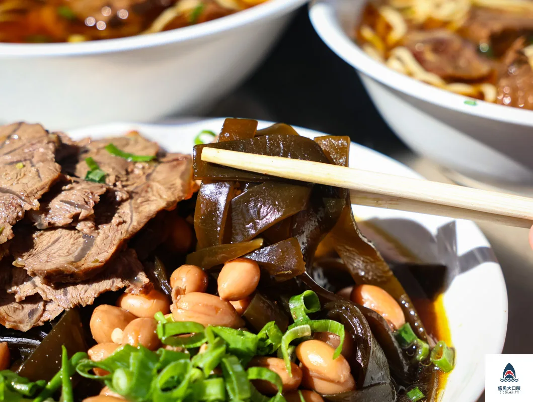 大雅美食推薦,大雅牛肉麵,大雅牛肉麵價格,大雅好吃牛肉麵,台中好吃牛肉麵 @鯊魚大口咬 大雅美食推薦,大雅牛肉麵,大雅牛肉麵價格,大雅好吃牛肉麵,台中好吃牛肉麵 @鯊魚大口咬