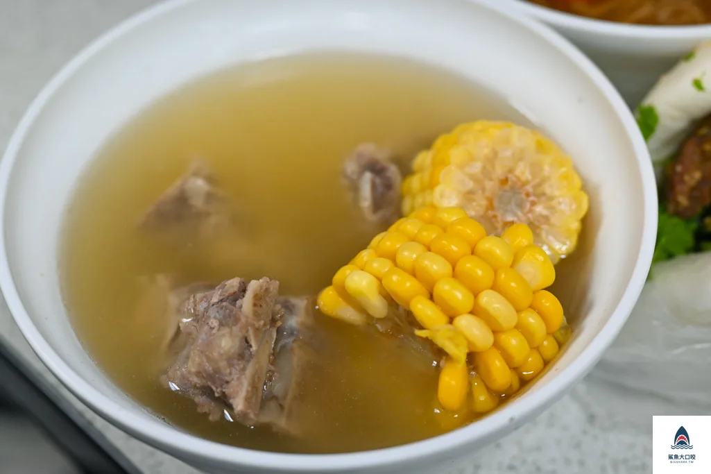 公館美食推薦,公館割包推薦,台北割包,台北米其林必比登推薦,藍家割包,藍家割包電話,藍家割包菜單,藍家割包推薦 @鯊魚大口咬