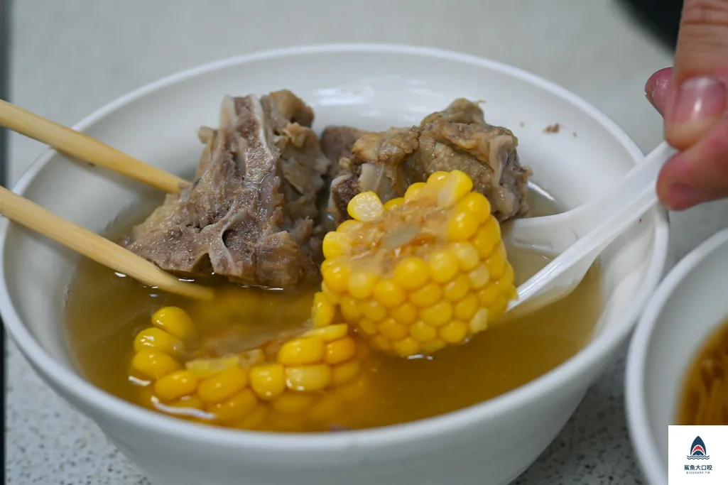 公館美食推薦,公館割包推薦,台北割包,台北米其林必比登推薦,藍家割包,藍家割包電話,藍家割包菜單,藍家割包推薦 @鯊魚大口咬