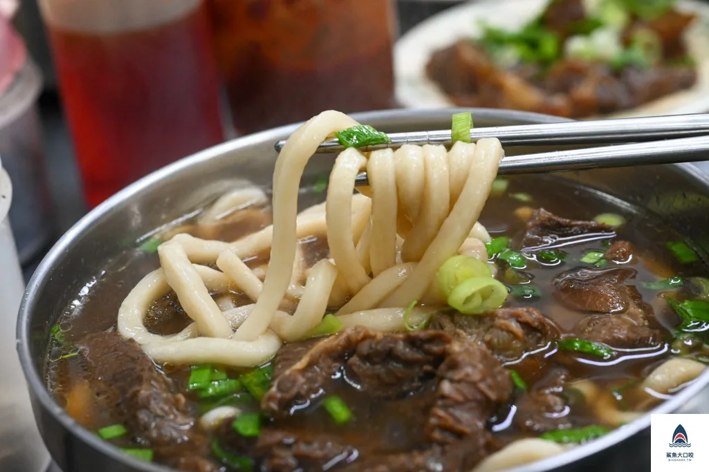 必比登牛肉麵,台北車站牛肉麵,米其林推薦牛肉麵,劉山東牛肉麵,劉山東牛肉麵菜單,劉山東牛肉麵怎麼去,劉山東牛肉麵停車,劉山東牛肉麵台北,山東牛肉麵台北,台北米其林必比登推薦,台北好吃牛肉麵推薦,米其林牛肉麵 @鯊魚大口咬 必比登牛肉麵,台北車站牛肉麵,米其林推薦牛肉麵,劉山東牛肉麵,劉山東牛肉麵菜單,劉山東牛肉麵怎麼去,劉山東牛肉麵停車,劉山東牛肉麵台北,山東牛肉麵台北,台北米其林必比登推薦,台北好吃牛肉麵推薦,米其林牛肉麵 @鯊魚大口咬