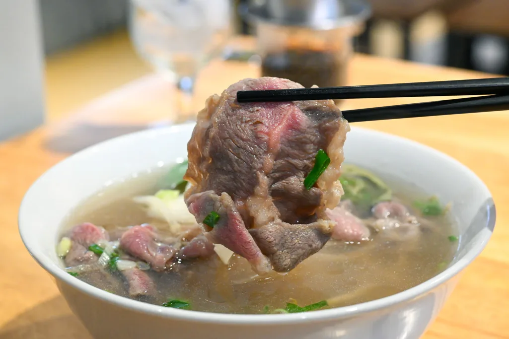 台中越南料理,台中河粉,台中美式河粉,西區越南料理,小西貢美式河粉,小西貢美式河粉菜單 @鯊魚大口咬 台中越南料理,台中河粉,台中美式河粉,西區越南料理,小西貢美式河粉,小西貢美式河粉菜單 @鯊魚大口咬