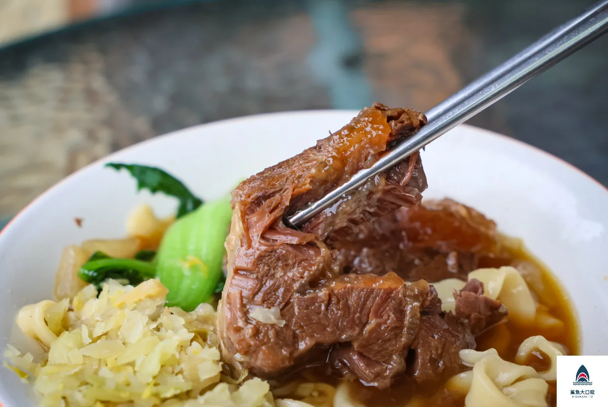 半島牛肉麵,半島牛肉麵菜單 @鯊魚大口咬 半島牛肉麵,半島牛肉麵菜單 @鯊魚大口咬