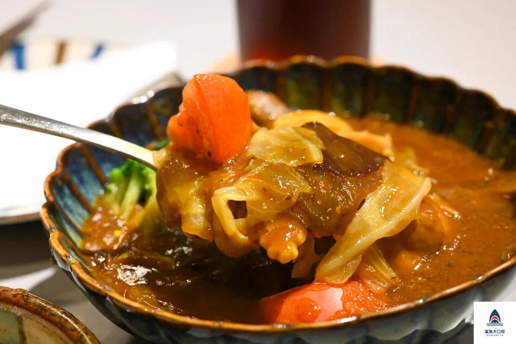 捲捲咖哩,台中南屯美食,台中好吃咖哩 @鯊魚大口咬 捲捲咖哩,台中南屯美食,台中好吃咖哩 @鯊魚大口咬