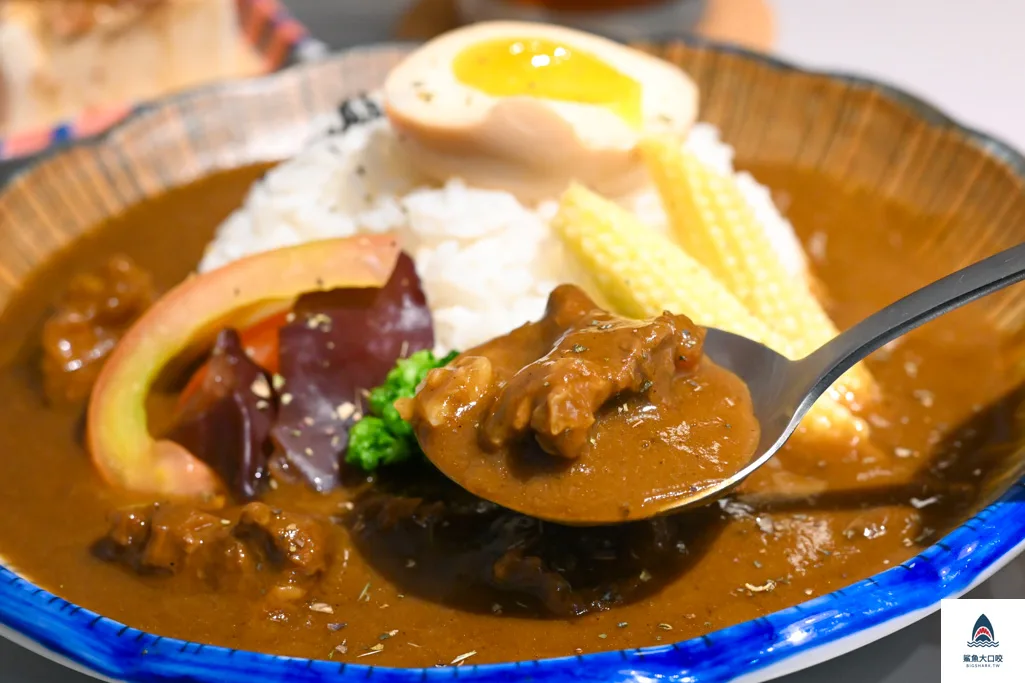 捲捲咖哩,台中南屯美食,台中好吃咖哩 @鯊魚大口咬 捲捲咖哩,台中南屯美食,台中好吃咖哩 @鯊魚大口咬