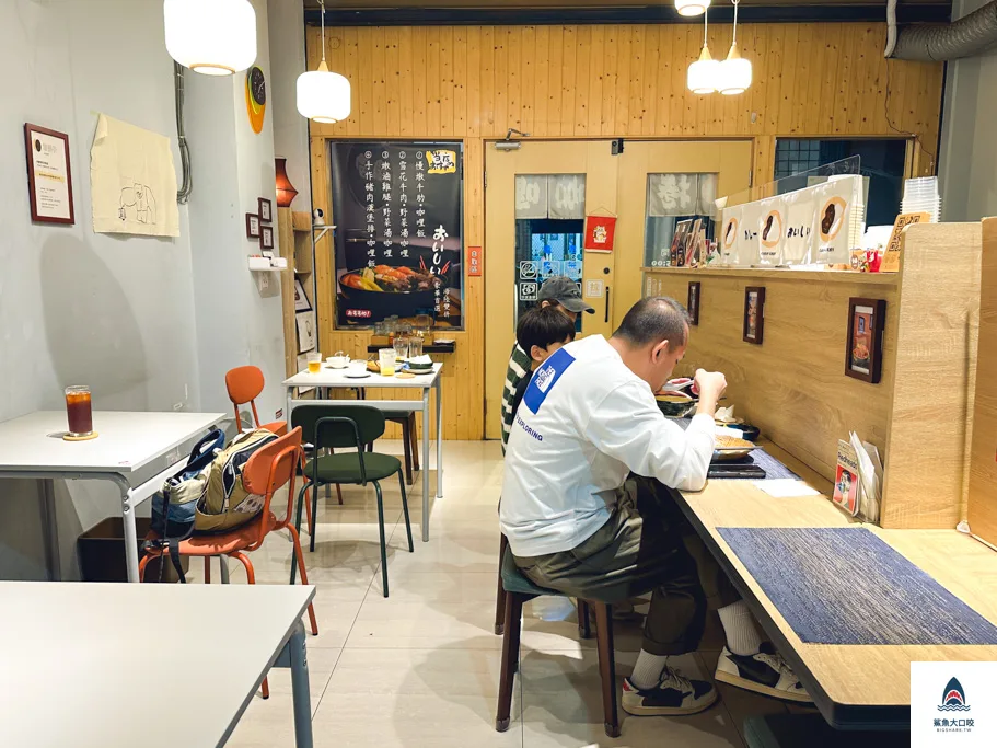 捲捲咖哩,台中南屯美食,台中好吃咖哩 @鯊魚大口咬 捲捲咖哩,台中南屯美食,台中好吃咖哩 @鯊魚大口咬