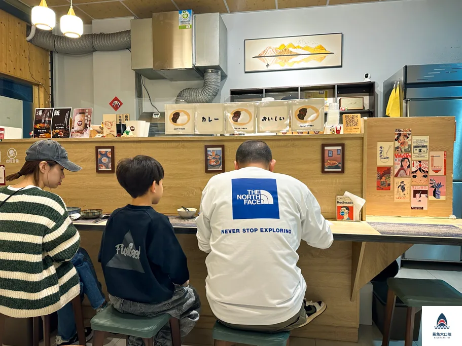 捲捲咖哩,台中南屯美食,台中好吃咖哩 @鯊魚大口咬 捲捲咖哩,台中南屯美食,台中好吃咖哩 @鯊魚大口咬