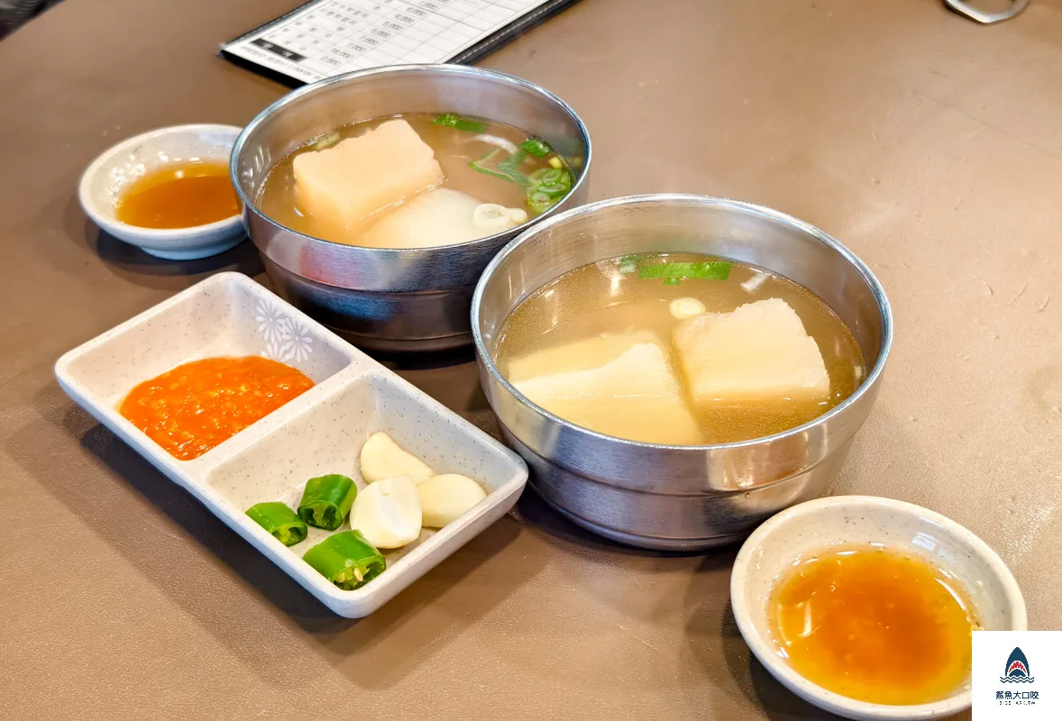 富村生拌牛肉,廣藏市場美食,首爾米其林必比登推薦,首爾美食 @鯊魚大口咬 富村生拌牛肉,廣藏市場美食,首爾米其林必比登推薦,首爾美食 @鯊魚大口咬