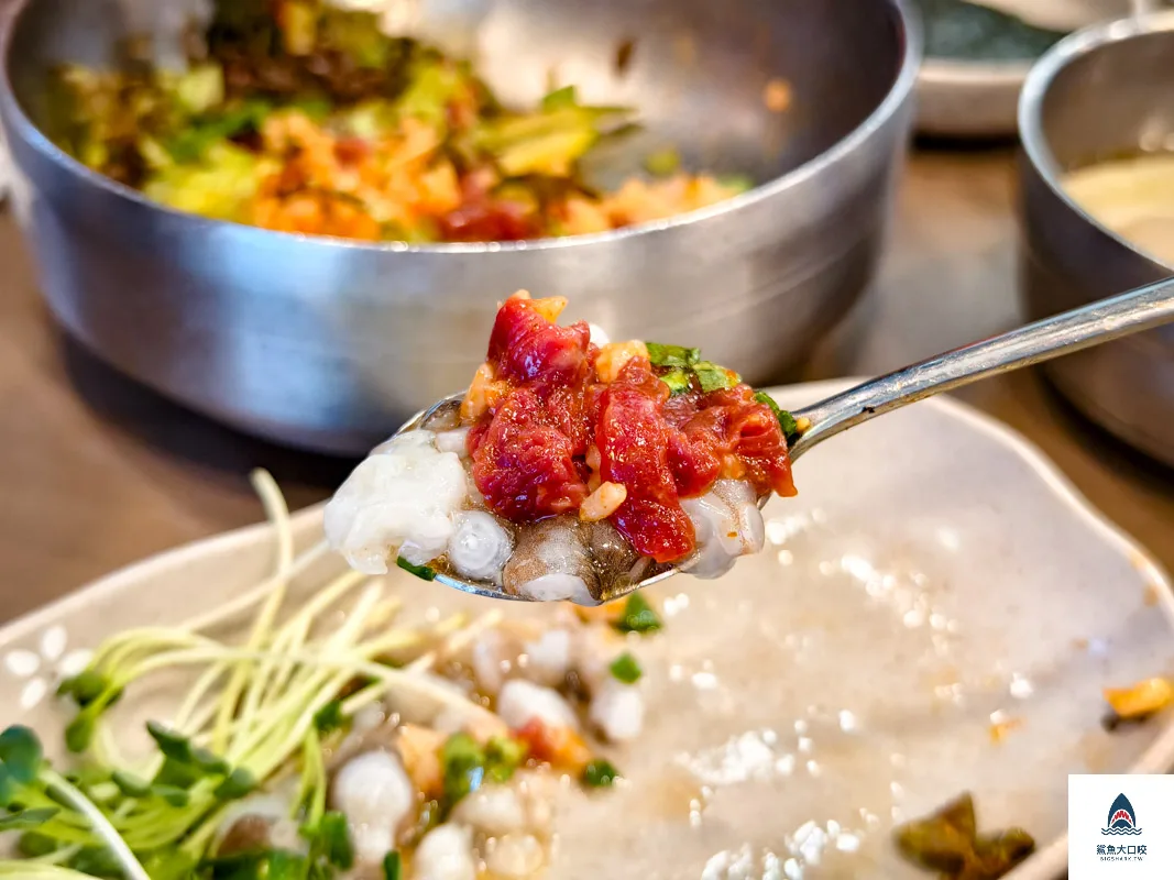 富村生拌牛肉,廣藏市場美食,首爾米其林必比登推薦,首爾美食 @鯊魚大口咬 富村生拌牛肉,廣藏市場美食,首爾米其林必比登推薦,首爾美食 @鯊魚大口咬