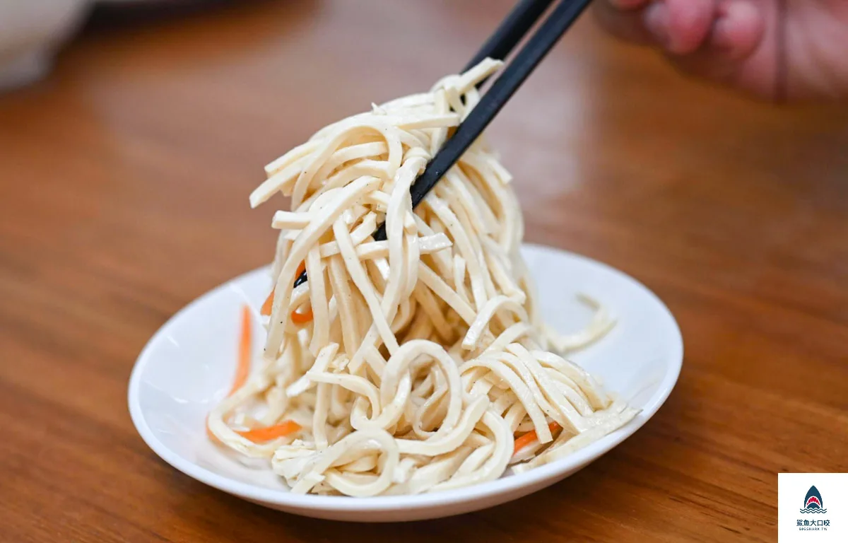 祥和蔬食料理鎮菜單,祥和蔬食料理鎮江店,祥和蔬食料理,祥和蔬食料理慶城店 @鯊魚大口咬