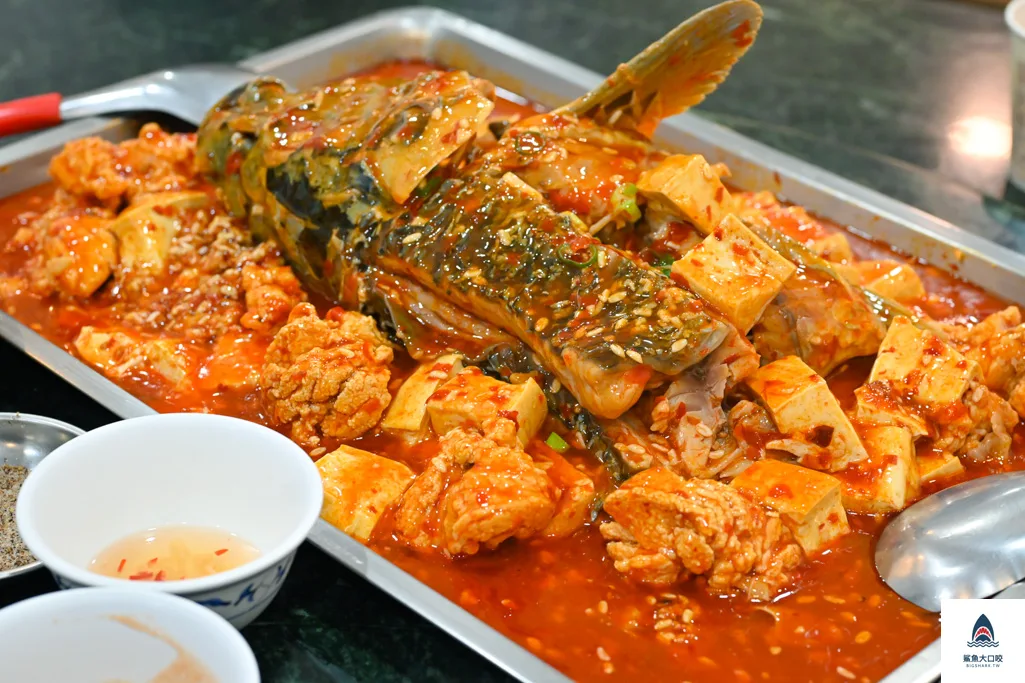 蜀魚館老店,忠孝新生美食推薦 @鯊魚大口咬 蜀魚館老店,忠孝新生美食推薦 @鯊魚大口咬