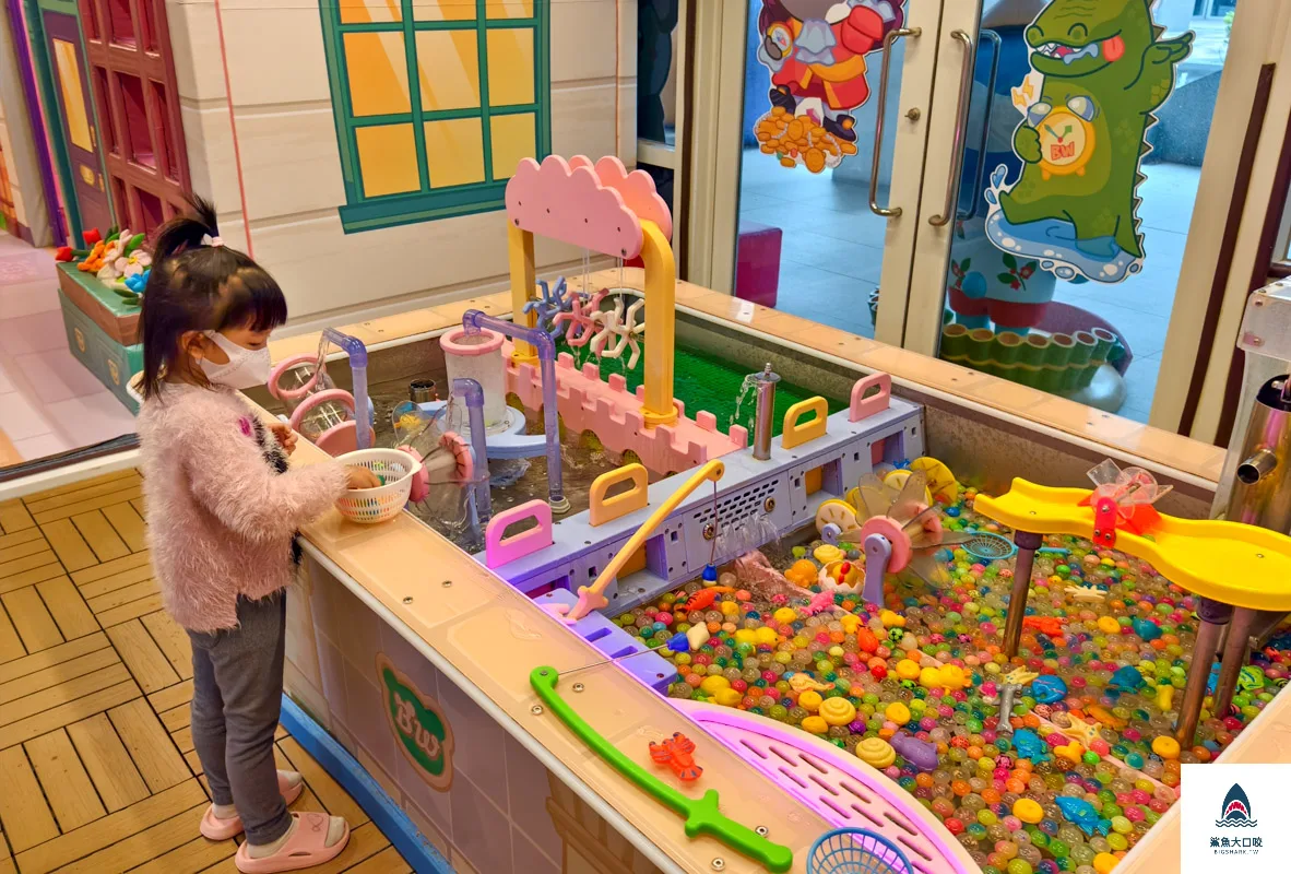 台中貝兒絲樂園,台中親子樂園 @鯊魚大口咬 台中貝兒絲樂園,台中親子樂園 @鯊魚大口咬