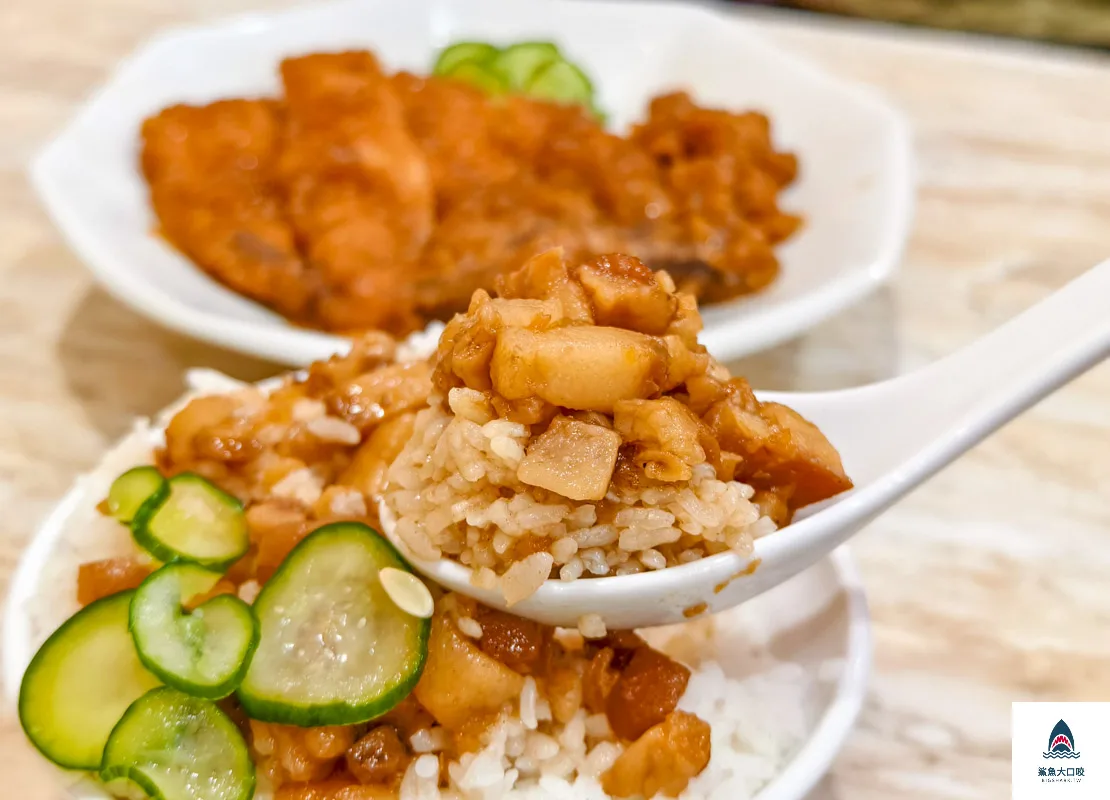 台中麻油雞,台中米其林必比登推薦,羅家古早味 @鯊魚大口咬 台中麻油雞,台中米其林必比登推薦,羅家古早味 @鯊魚大口咬