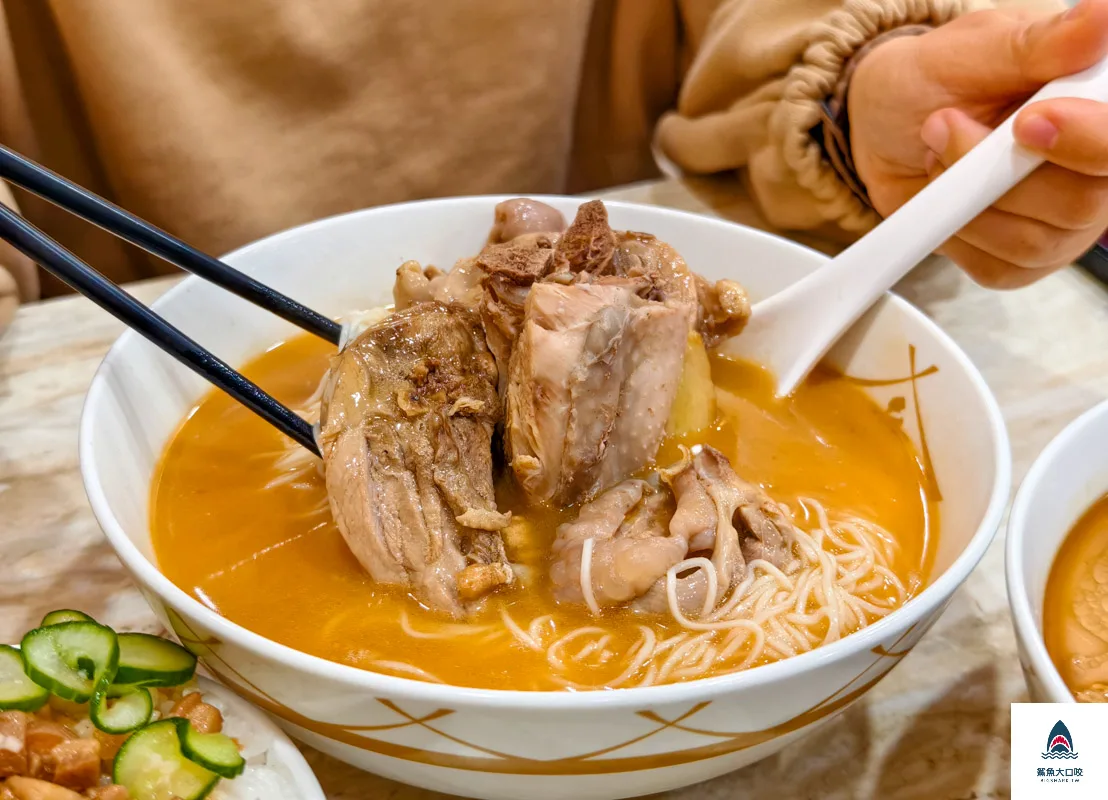 台中麻油雞,台中米其林必比登推薦,羅家古早味 @鯊魚大口咬 台中麻油雞,台中米其林必比登推薦,羅家古早味 @鯊魚大口咬