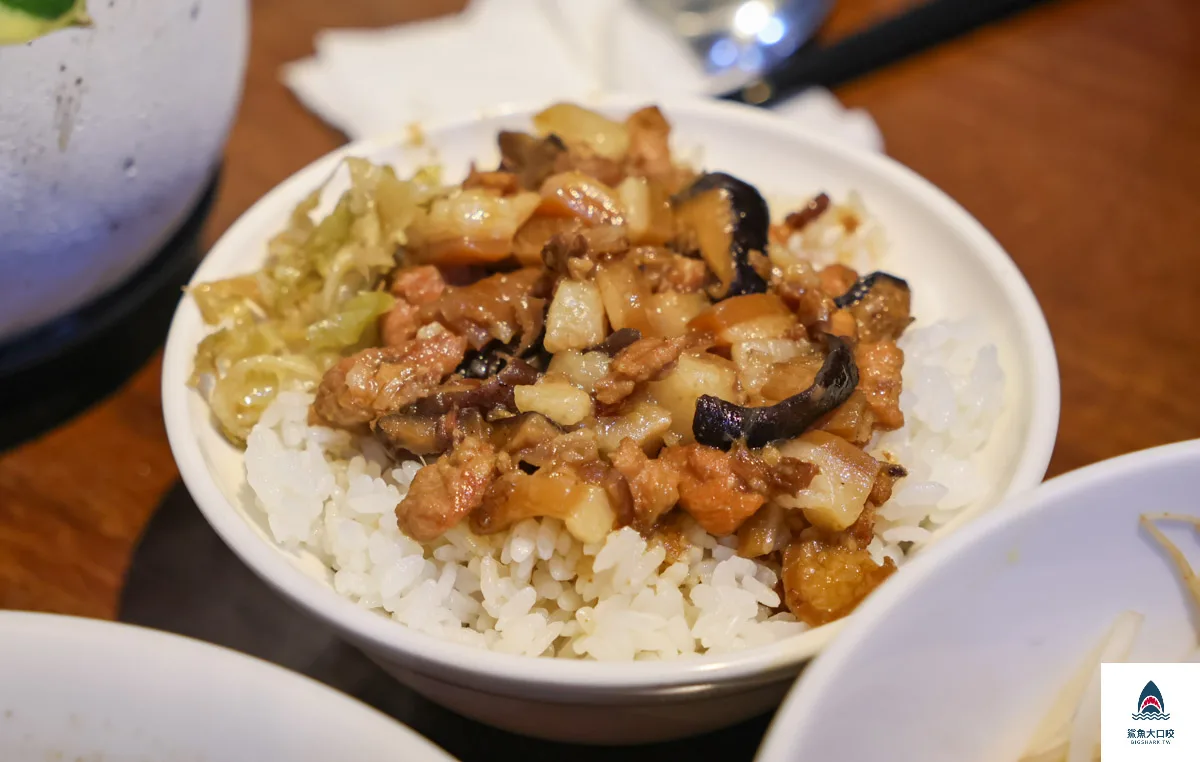 老街牛肉麵,老街牛肉麵菜單,大雅老街牛肉麵 @鯊魚大口咬 老街牛肉麵,老街牛肉麵菜單,大雅老街牛肉麵 @鯊魚大口咬