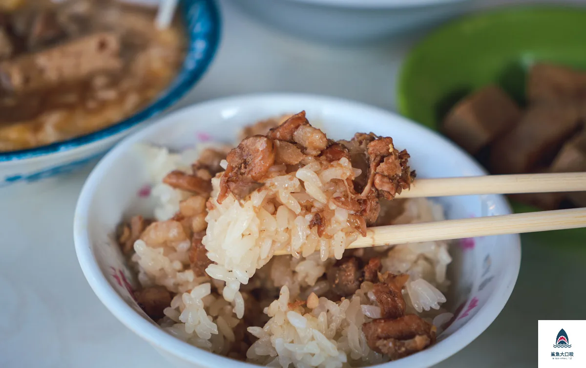 阿豐油飯麵線糊,阿豐油飯麵線糊菜單 @鯊魚大口咬