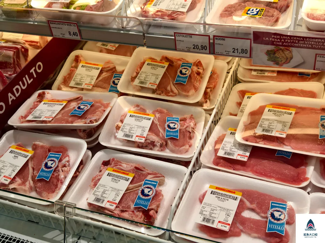 Esselunga,義大利超市 @鯊魚大口咬