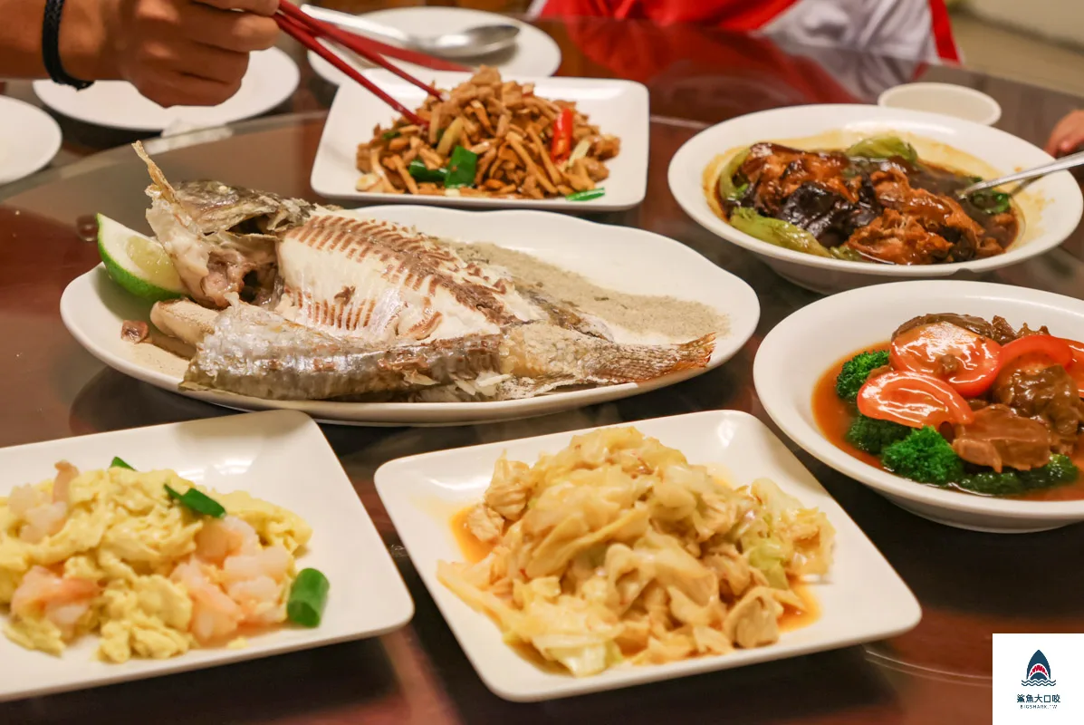 羅林小館,羅林小館菜單 @鯊魚大口咬