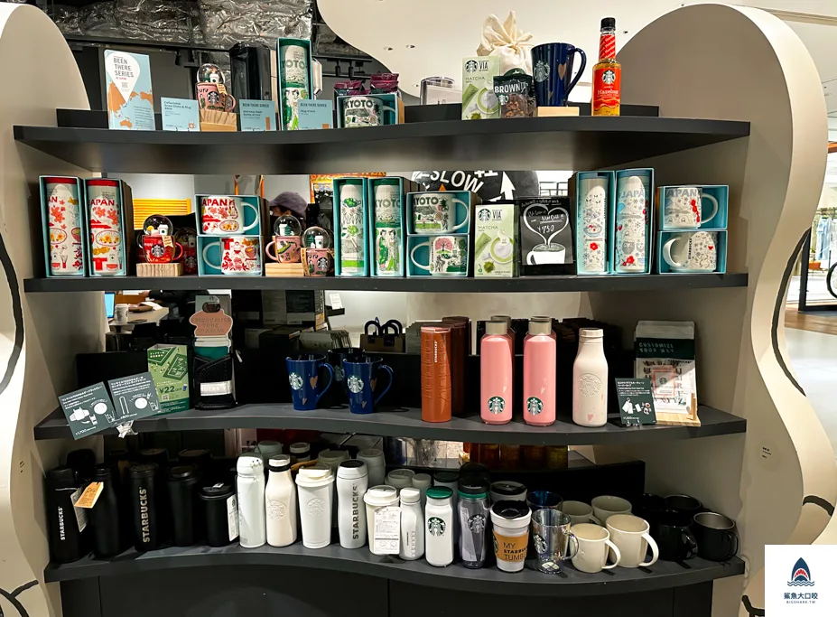 星巴克京都BAL店,日本特色星巴克 @鯊魚大口咬