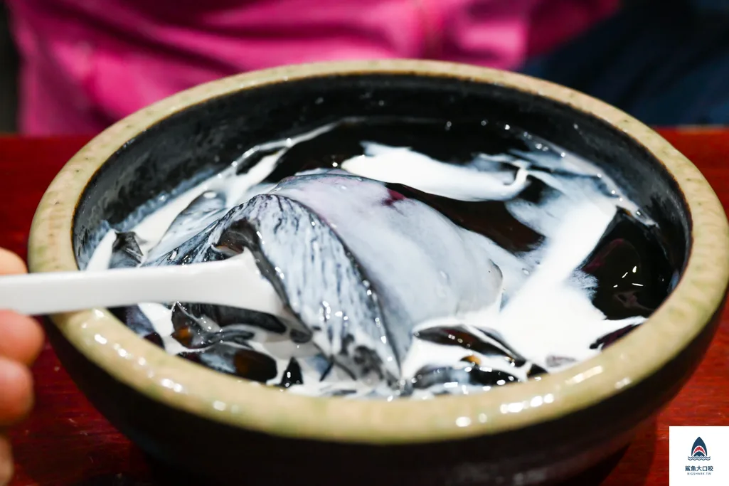 茶古利仙草舖,大里美食推薦,大里甜品推薦 @鯊魚大口咬