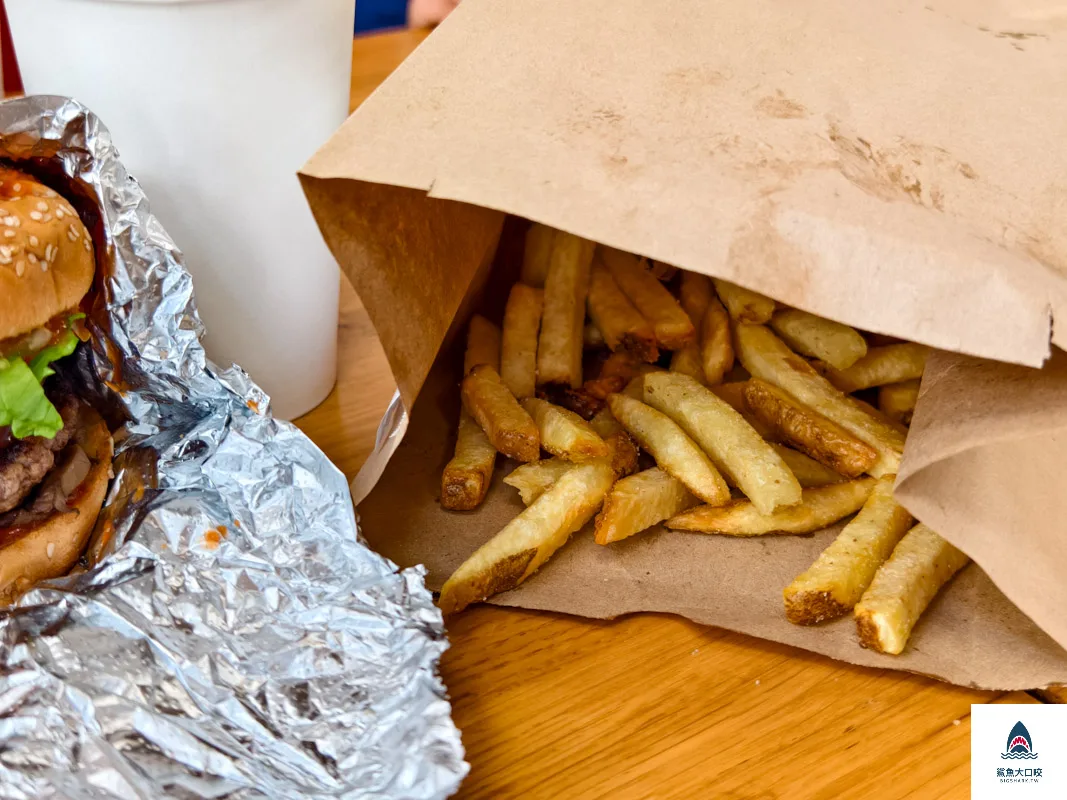 Five Guys,Five Guys美式漢堡店菜單,Five Guys菜單,Five Guys美式漢堡店 @鯊魚大口咬 Five Guys,Five Guys美式漢堡店菜單,Five Guys菜單,Five Guys美式漢堡店 @鯊魚大口咬