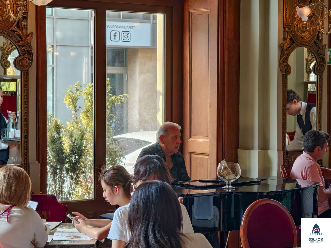 紐約宮殿咖啡,紐約咖啡館,紐約咖啡,New York Café Budapest @鯊魚大口咬