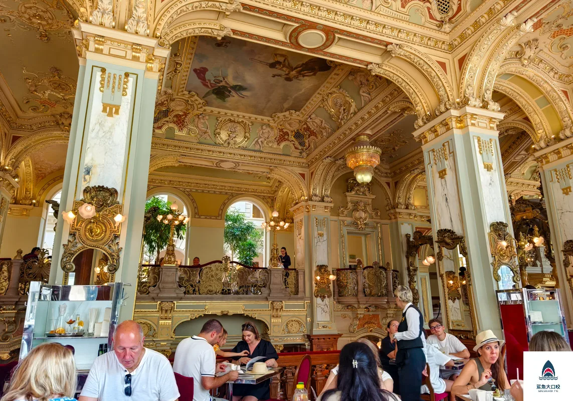 紐約宮殿咖啡,紐約咖啡館,紐約咖啡,New York Café Budapest @鯊魚大口咬