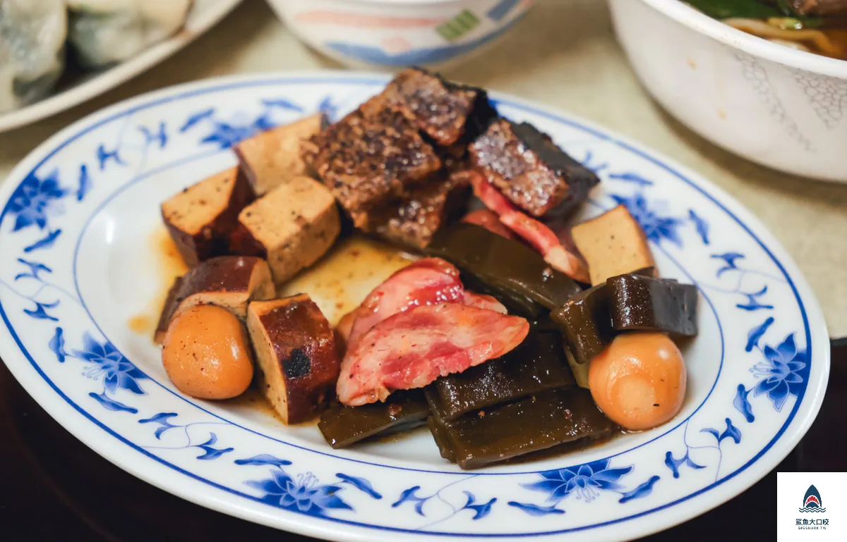 山東老牌水餃牛肉麵,山東老牌水餃牛肉麵菜單 @鯊魚大口咬 山東老牌水餃牛肉麵,山東老牌水餃牛肉麵菜單 @鯊魚大口咬