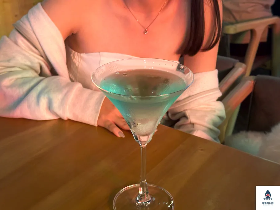 台中酒吧,華府餐酒館,台中餐酒館 @鯊魚大口咬