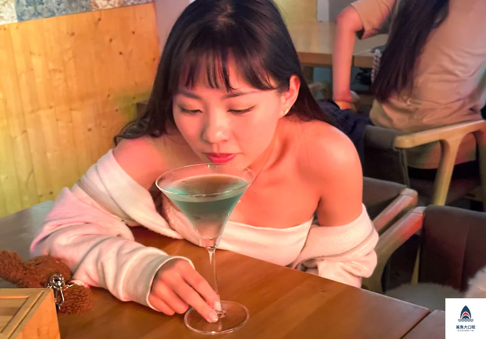 台中餐酒館,台中酒吧,華府餐酒館 @鯊魚大口咬 台中餐酒館,台中酒吧,華府餐酒館 @鯊魚大口咬