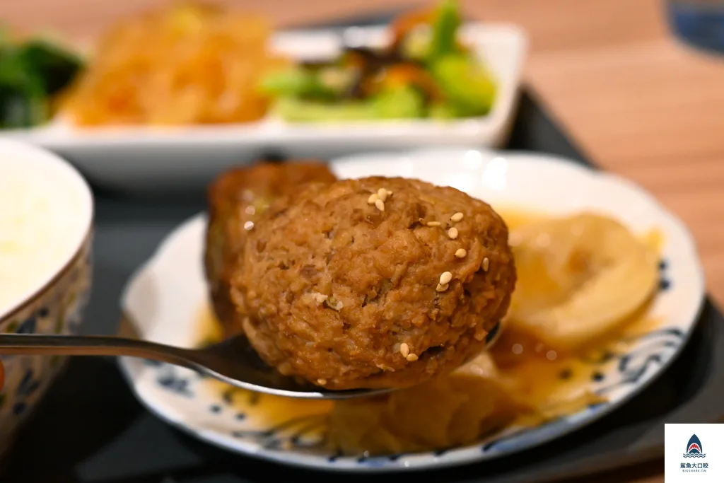 東海美食,看著拌,台中西屯家庭料理,台中中科家庭料理 @鯊魚大口咬 東海美食,看著拌,台中西屯家庭料理,台中中科家庭料理 @鯊魚大口咬