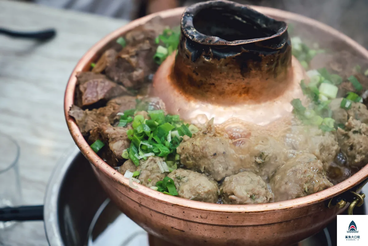鈺鳳牛羊肉火鍋,鈺鳳牛羊肉火鍋菜單,鈺鳳牛羊肉火鍋訂位 @鯊魚大口咬