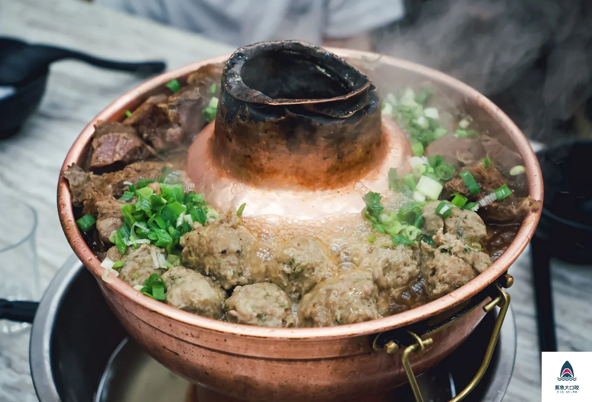 鈺鳳牛羊肉火鍋,鈺鳳牛羊肉火鍋菜單,鈺鳳牛羊肉火鍋訂位 @鯊魚大口咬