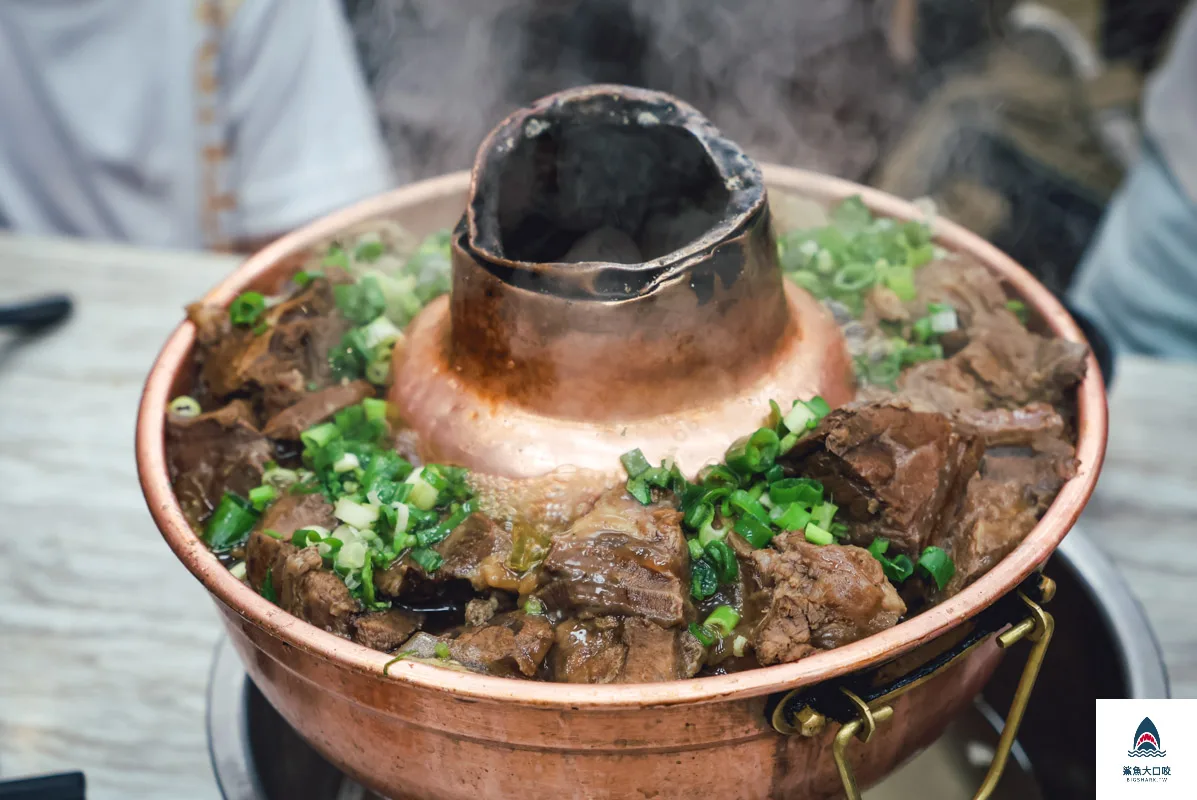 鈺鳳牛羊肉火鍋,鈺鳳牛羊肉火鍋菜單,鈺鳳牛羊肉火鍋訂位 @鯊魚大口咬
