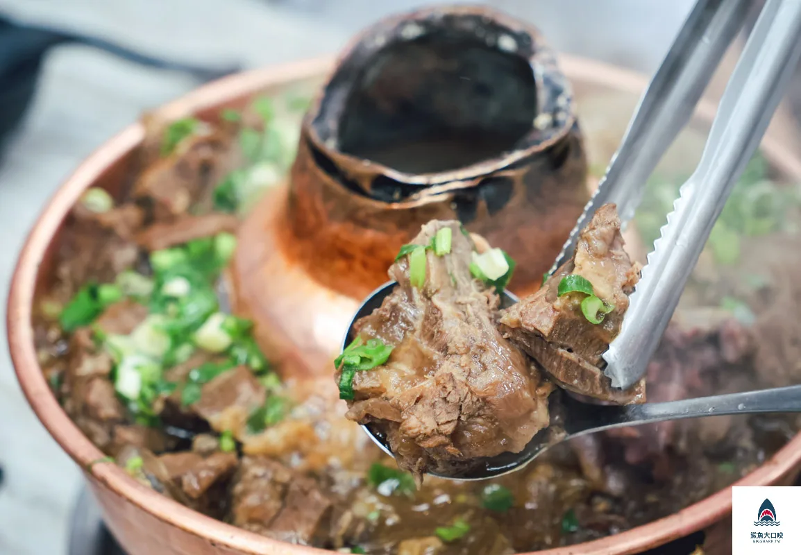鈺鳳牛羊肉火鍋,鈺鳳牛羊肉火鍋菜單,鈺鳳牛羊肉火鍋訂位 @鯊魚大口咬