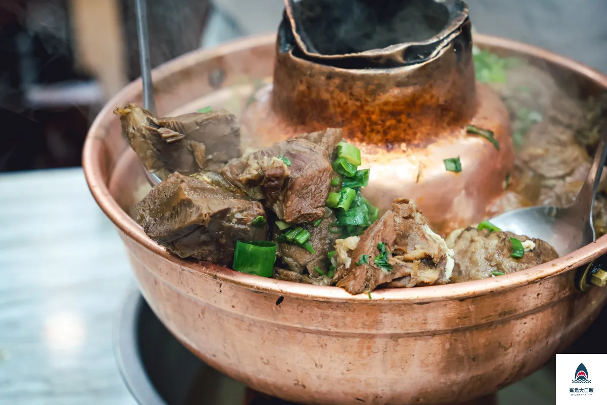 鈺鳳牛羊肉火鍋,鈺鳳牛羊肉火鍋菜單,鈺鳳牛羊肉火鍋訂位 @鯊魚大口咬