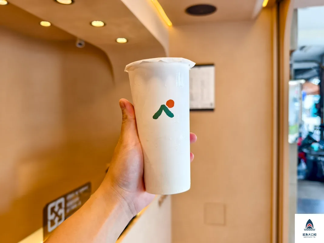 青山訂飲料,青山飲料店,青山飲料店菜單,青山飲料店電話,青山,青山菜單,青山電話,青山飲料店訂飲料 @鯊魚大口咬