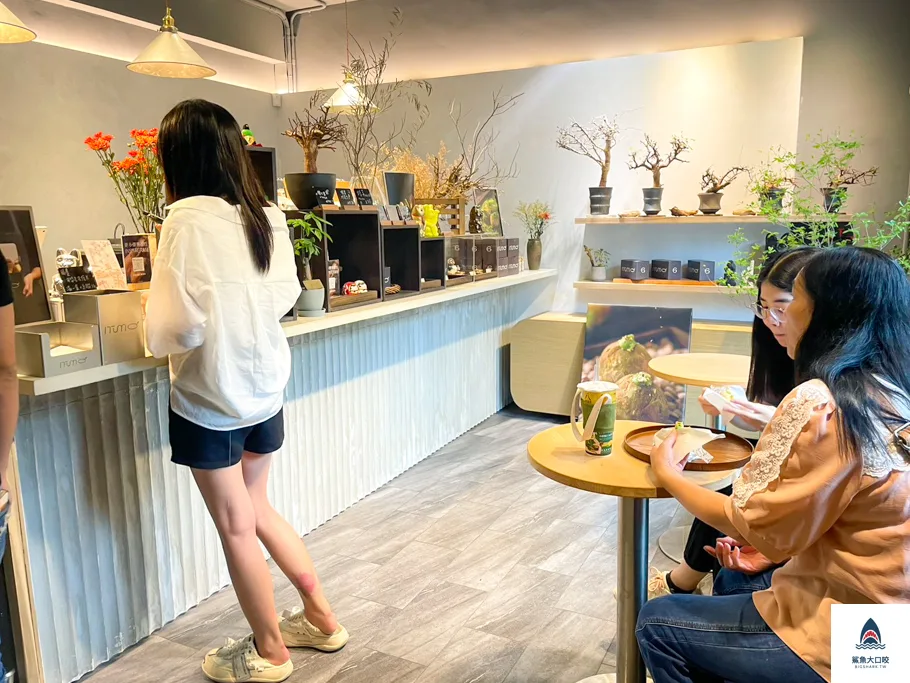 台中生甜甜圈,itumo9番甜甜圈,itumo9番甜甜圈菜單,itumo9番甜甜圈訂位,台中甜點,itumo 9番甜甜圈 @鯊魚大口咬
