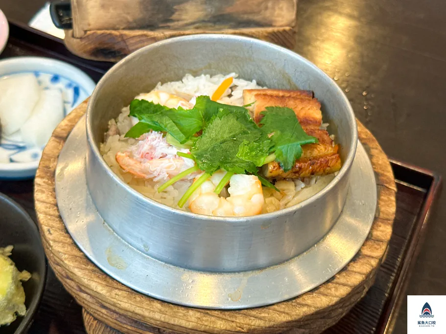 志津香釜飯,奈良美食,奈良志津香釜飯 @鯊魚大口咬