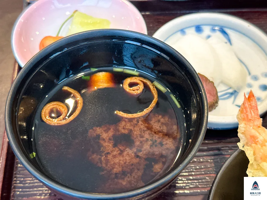 志津香釜飯,奈良美食,奈良志津香釜飯 @鯊魚大口咬