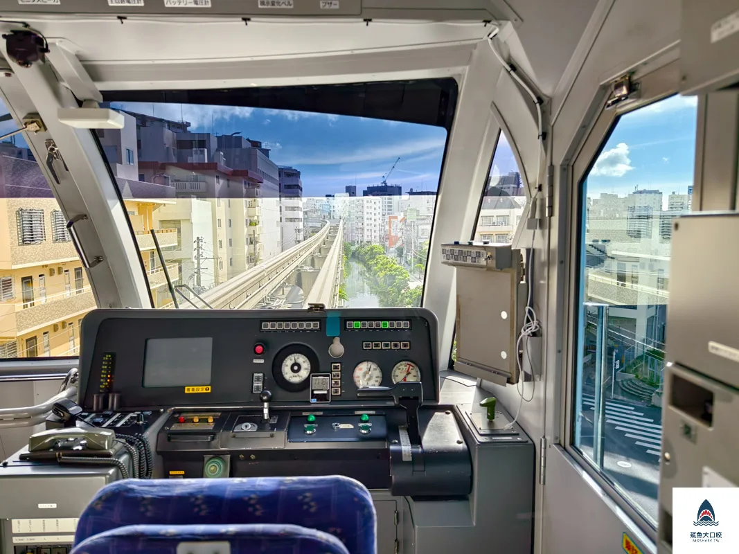 沖繩單軌列車,沖繩單軌列車全路線圖,沖繩單軌列車教學,沖繩單軌列車票價,沖繩單軌列車一日票,沖繩單軌列車二日票,沖繩單軌列車IC卡,沖繩單軌列車地圖 @鯊魚大口咬