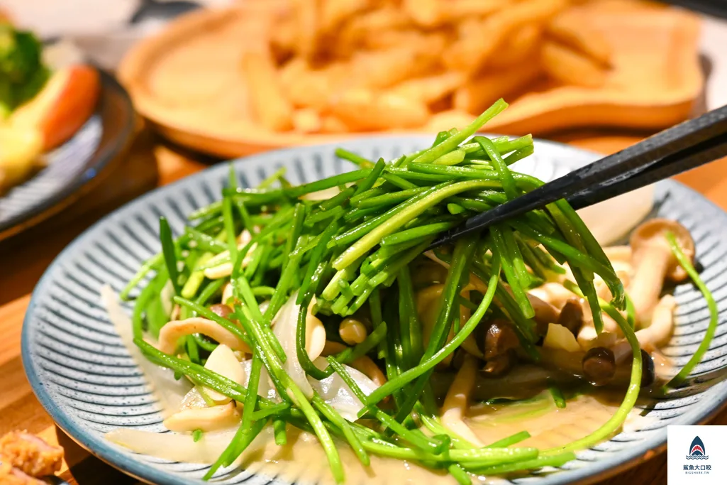 台中簡餐,阿陞功夫廚房,台中美食,北屯美食 @鯊魚大口咬