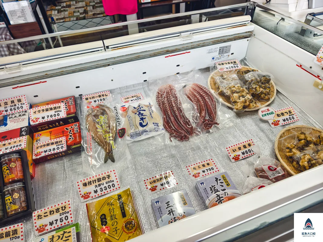 白老活蟹本舖Kanio,白老蟹御殿,白老超市,白老吃螃蟹,白老毛蟹,白老松葉蟹 @鯊魚大口咬 白老活蟹本舖Kanio,白老蟹御殿,白老超市,白老吃螃蟹,白老毛蟹,白老松葉蟹 @鯊魚大口咬
