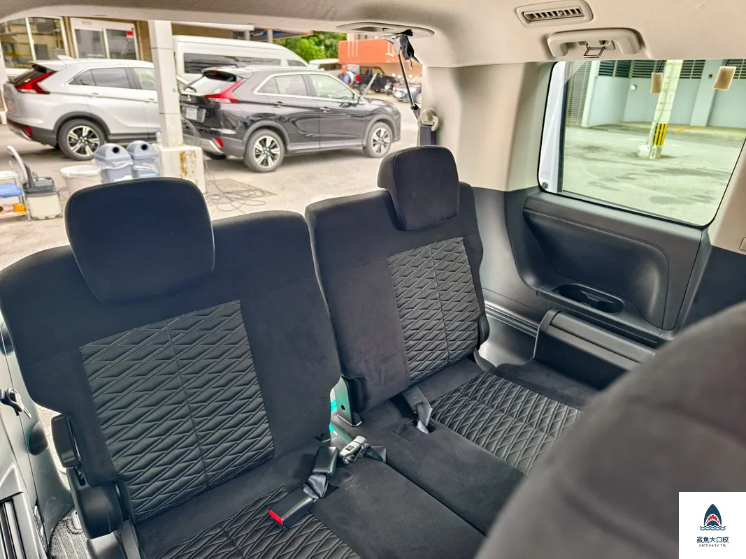沖繩租車,Jnet Rental Car,okinawa Jnet Rental Car,沖繩租車Jnet Rental Car那霸空港,沖繩租車Jnet Rental Car @鯊魚大口咬
