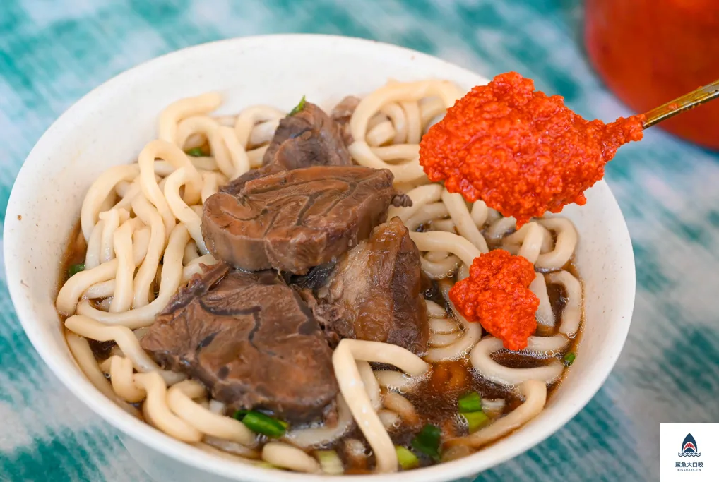 西門美食,老劉刀切牛肉麵,台北牛肉麵,西門牛肉麵 @鯊魚大口咬 西門美食,老劉刀切牛肉麵,台北牛肉麵,西門牛肉麵 @鯊魚大口咬